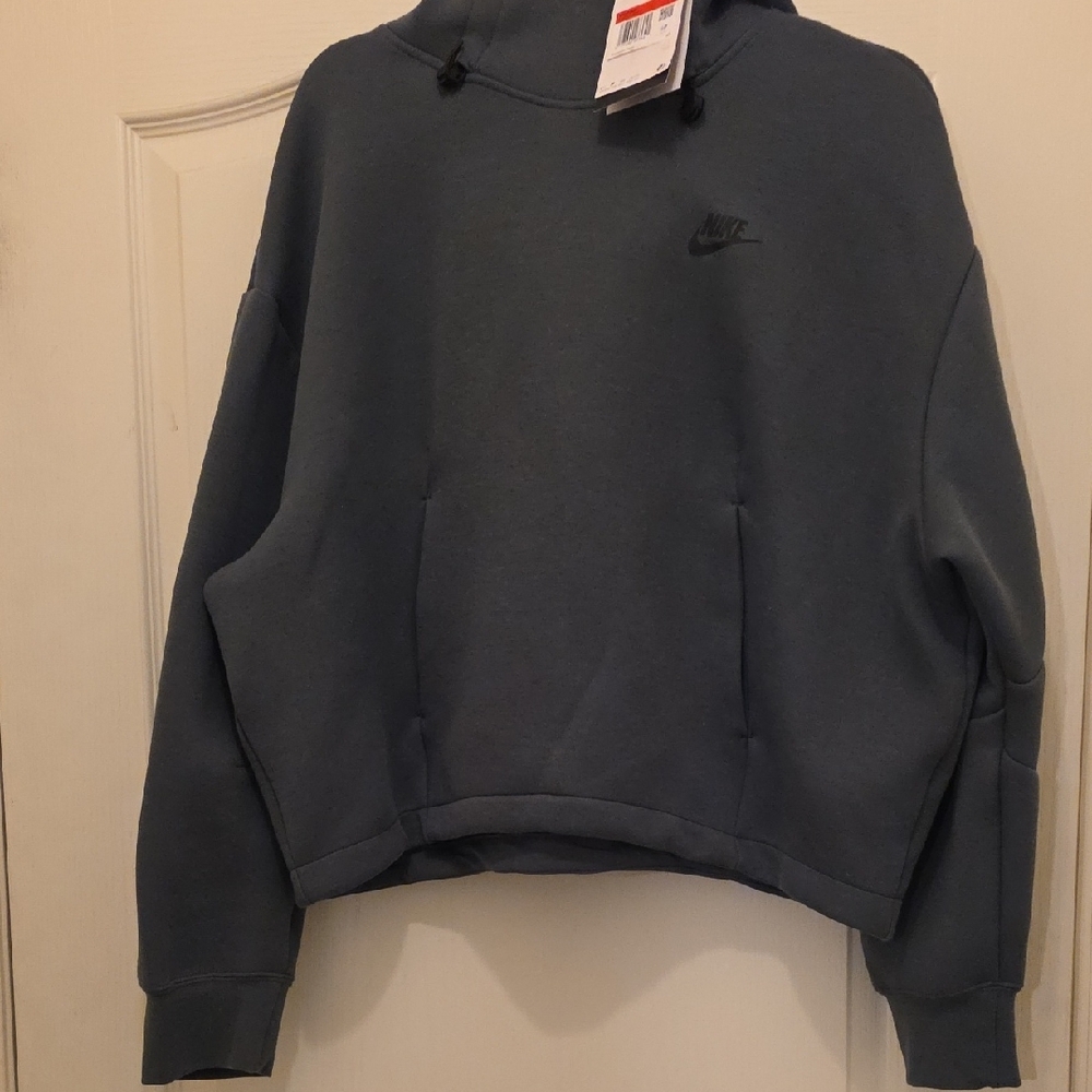 Nike Sportswear Tech Fleece Women's Oversized Hoodie - L  NWT - Picture 6 of 9